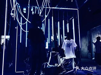 五一当天半个武汉的网红都在这里玩