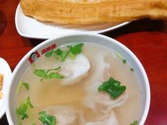 虾仁馄炖-南城香·饭香串香馄饨香(青年路店)