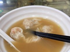 -燊意布拉肠云吞面(中山四路店)