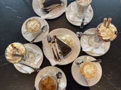 -Cafe Sacher(WIEN)