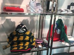 -Gucci(首创奥特莱斯店)