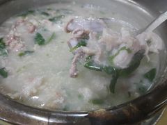 -标记美食新鲜猪杂(兴南大道店)