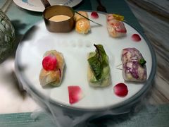 漫步花开彩虹卷-蜜桃花开·中西融合菜E&W(南长街店)