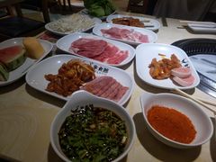 -牛太郎时尚自助烧烤