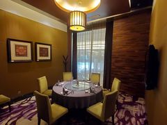 -粤尚腾香居中餐厅(首都机场希尔顿店)