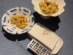 -成隆行·蟹王府(淮海店)