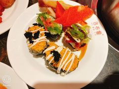 寿司卷-吉布鲁牛排海鲜自助(龙湖北城天街购物广场店)