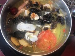 -野菌皇海景野生菌火锅(滨海大道店)