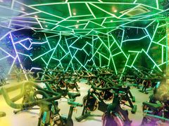 动感单车-途睿健身游泳俱乐部(顶峰店)