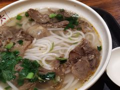 -遵义虾子张六羊肉粉(地王店)
