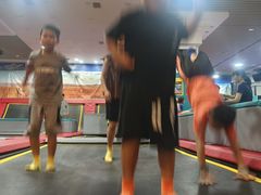 -嗨马乐动室内潮玩运动·团建·轰趴·桌游(南丰汇店)