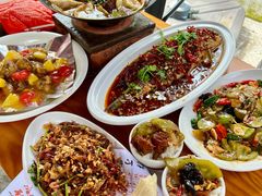 -百味地锅鸡(二店·财校分店)