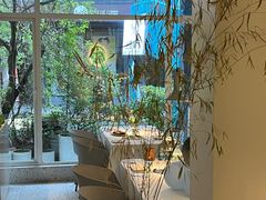 -春树下·树屋花房西餐厅(罍街AS1980店)