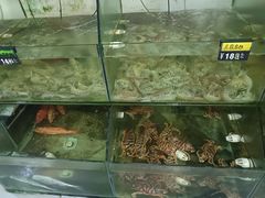 -岛中岛·海鲜大排档·万宁老字号(东澳店)
