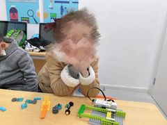 -斯坦星球AI编程·机器人科创·科学实验·信奥·思维·STEM·积木拼搭·竞赛考级(浦东联洋广场大拇指龙阳御桥中心)