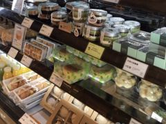 零售区-仟吉·ART FARM主题店(菱角湖万达店)