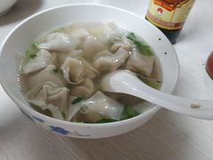 -周震馄饨