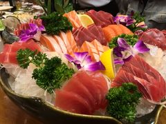 -青瓦餐厅·生鱼片·韩园烤肉(西塔店)