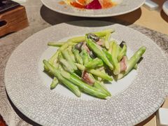 -穹六人间 people 6(岳阳路店)