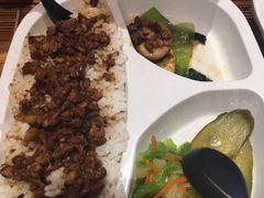 -散德行小酒馆