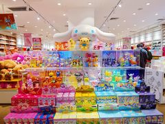 -名创优品(广东省广州琶洲保利广场店)