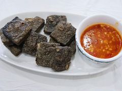 油炸臭豆腐-新新湘菜馆(新中街二条店)