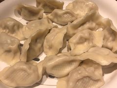 酸菜猪肉饺子-關東雪东北菜(中庚漫游城店)