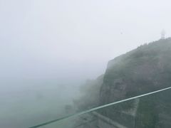-悬崖咖啡厅