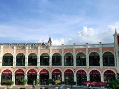 -佛罗伦萨小镇广佛名品奥特莱斯(疏港路店)