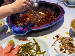 -何师傅美蛙鱼头(汉街店)