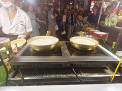 -正宁路小吃夜市