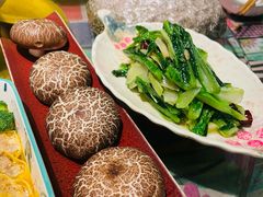 -蘑菇私房菜小馆(杨家坪西城天街店)