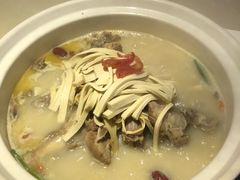 -小骨煲金华砂锅(转塘金街美地店)