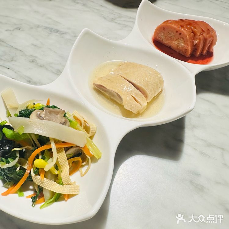 河豚捞月拌香米，鲜到骨子里的神仙吃法！