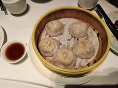 蟹粉汤包-苏帮袁Sue Cuisine(来福士店)