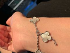 -梵克雅宝(国贸商城店)