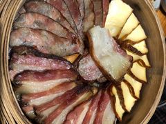 -野山舂·贵州现舂酸汤火锅(鸿通城店)