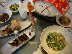 牛肉火锅-湯記傳菜