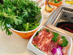 茼蒿-一天好养生火锅·衢州人自己的火锅(阳光水岸店)