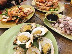 炭烧蒜蓉生蚝-贞姨美食·老字号海鲜大排档