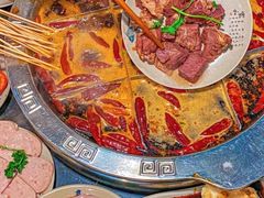 -洞亭火锅(防空洞总店)