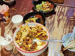 -怪噜范·老贵阳街头名小吃(鸿通城店)