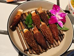 羊肚菌啵啵鱼豆花-朱光玉火锅馆(小寨原力场店)