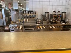 -麦当劳(得来速车道点餐 五里墩店)