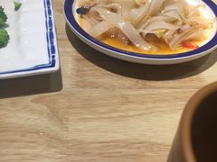 -小六汤包(亚欧店)