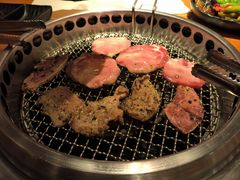 -拾勝牛·江景安格斯烧肉放题(江湾阳光天地店)