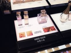 -DFS迪斐世(香港广东道店)