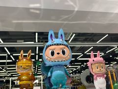 -泡泡玛特POPMART(侨福芳草地店)