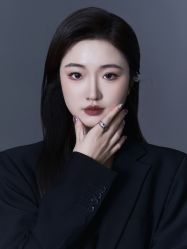 -绝对人气写真艺术中心