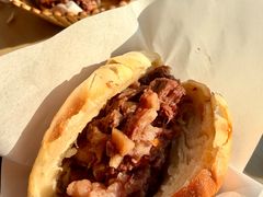 -闫家驴肉老店(华电一校店)